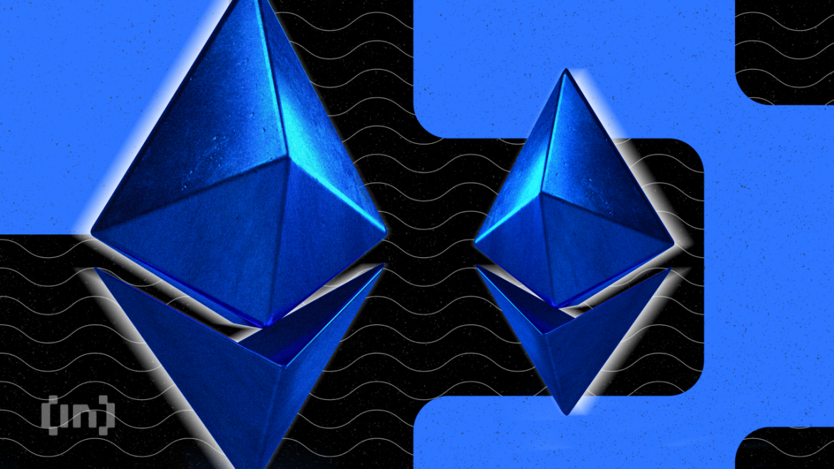 Ethereum Holder Accumulation Ratio